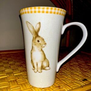 222 FIFTH Bunny Land 6.5” Tall Gold Gingham Fine China/Porcelaine Mug